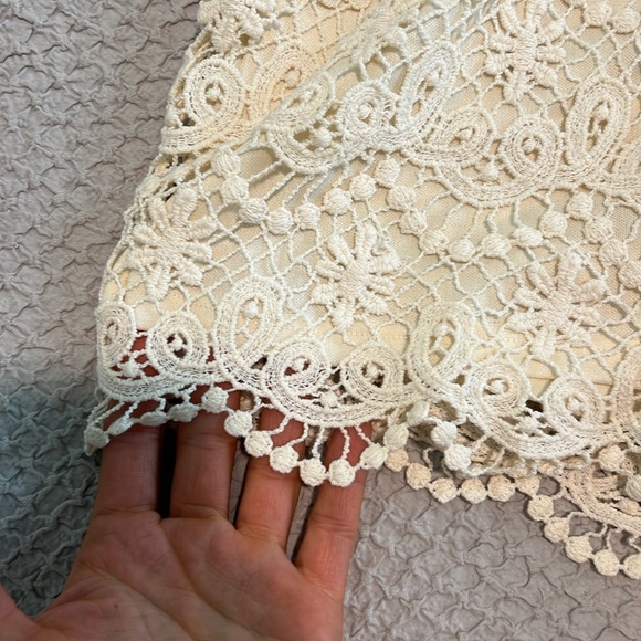 Boho Style Summer Shorts Medium with Lace Hem - Picture 4 of 5